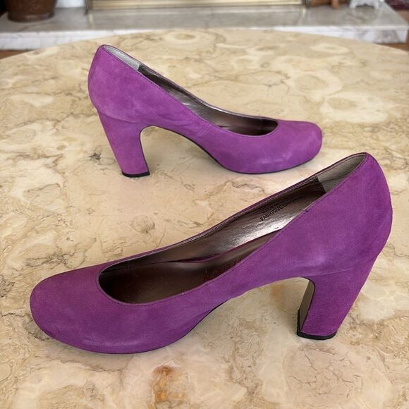 Sacha London Edna Kid Suede Hidden Platform Chunky 3” Heels Pumps - Picture 6 of 13